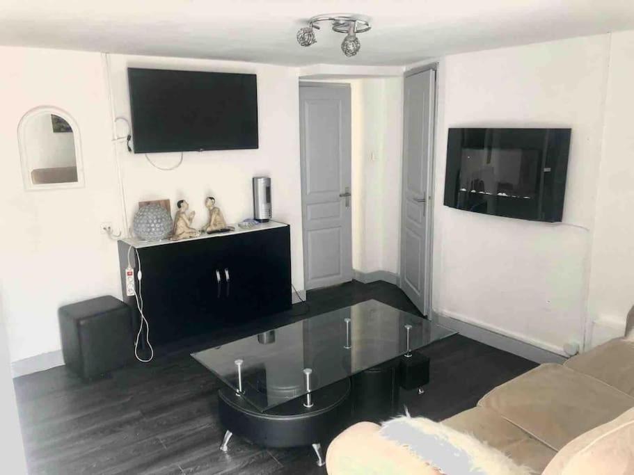 Logement Appartement Bourget Le Bourget Buitenkant foto